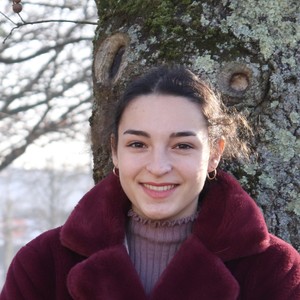 Lorine - Prof d'aide aux devoirs - Apremont