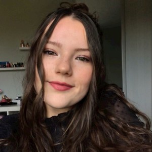 Hanae - Prof de maths - Saint-Genis-Laval
