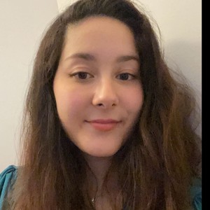 Imane - Prof d'anglais - Survilliers