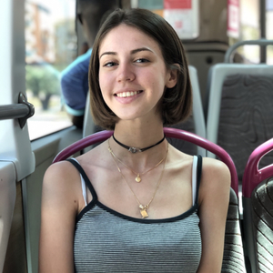 Alessia - Prof de maths - Grasse