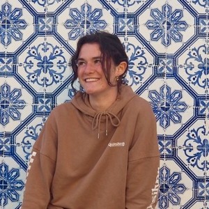 Tess - Prof de maths - Copponex