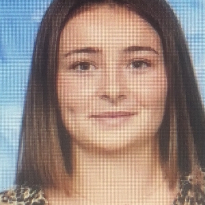 Charlotte - Prof de préparation brevet - Angers