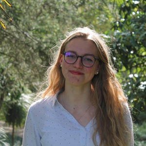 Jeanne - Prof d'aide aux devoirs - Montfort-sur-Meu