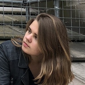 Justine - Prof d'aide aux devoirs - Champs-sur-Marne