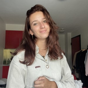 Lilia - Prof de maths - Grenoble