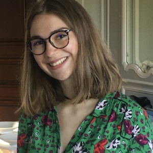 Charlotte - Prof de maths - Issy-les-Moulineaux