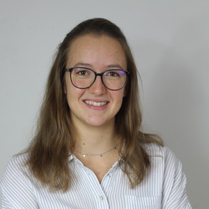 Marine - Prof d'aide aux devoirs - Paris