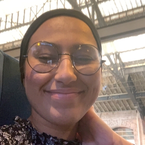 Ines - Prof de maths - Tours