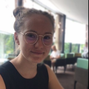 Chloé - Prof d'aide aux devoirs - Lyon