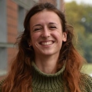 Julie - Prof d'aide aux devoirs - Massy