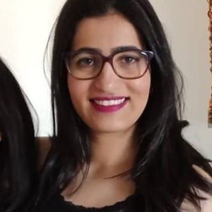 Manal - Prof de programmation - Aubière