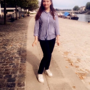 Laura - Prof de français - Moissy-Cramayel