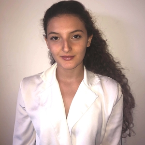 Lina - Prof d'aide aux devoirs - Seyssins