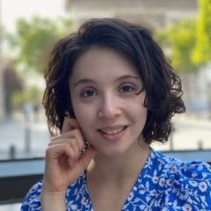 Noémie - Prof d'histoire - géo - Paris
