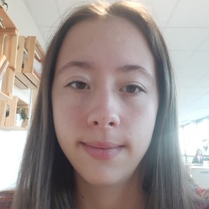 Angeline - Prof de biologie - Saint-Martin-le-Beau