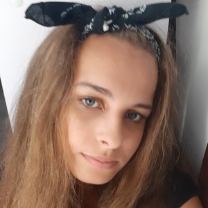 Melyne - Prof d'aide aux devoirs - Lentigny