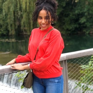 Soukaina - Prof de maths - Poitiers
