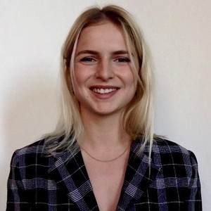 Manon - Prof de physique - Montpellier