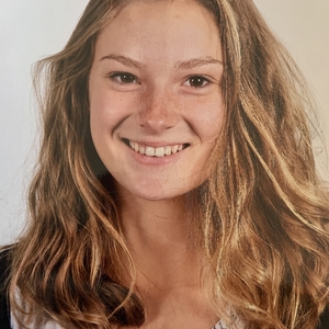 Séléna - Prof de maths - Gif-sur-Yvette