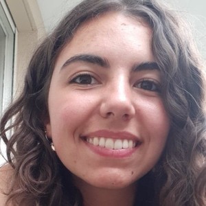 Chloé - Prof d'aide aux devoirs - Villeurbanne