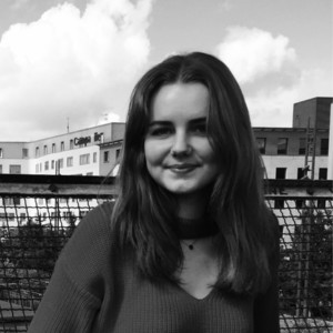 Justine - Prof de physique - Paris