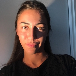 Charlotte - Prof de maths - Lyon