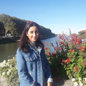 Imane - Prof d'expression orale - anglais - Angers