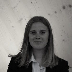 Emilie - Prof d'initiation informatique - Paris