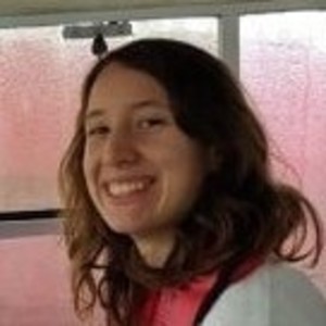 Julie - Prof de maths - Saint-Georges-Montcocq