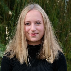 Clara - Prof de maths - Saint-Cyr-sur-le-Rhône
