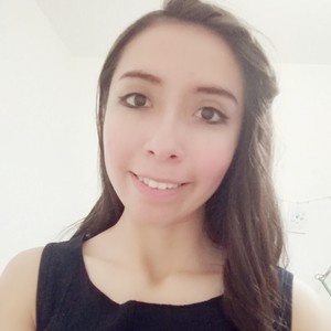 Laura - Prof de maths - Paris