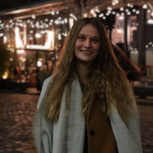 Félicie - Prof de maths - Paris