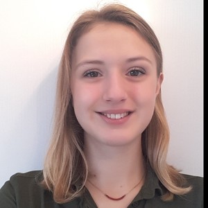 Laura - Prof de maths - Pontault-Combault