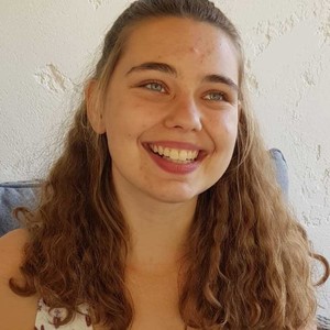 Juliette - Prof d'aide aux devoirs - Compiègne