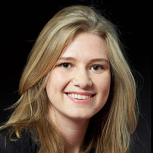 Julie - Prof de maths - Antony