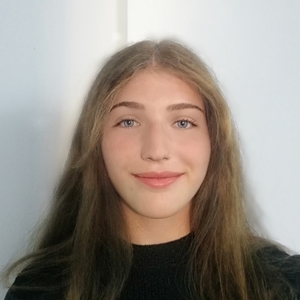 Suzanne - Prof de maths - Compiègne