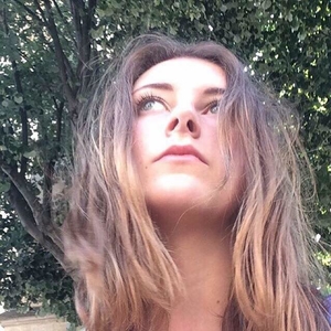 Johanna - Prof de physique - Poitiers