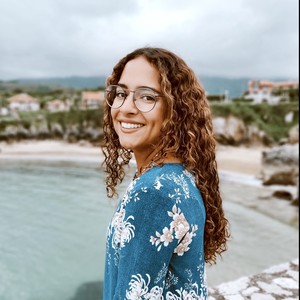 Carmen - Prof de maths - Bienne