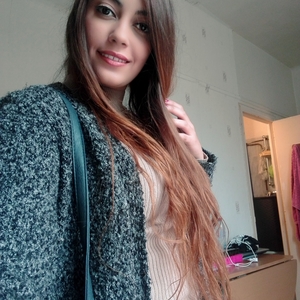 Kenza - Prof de maths - La Courneuve
