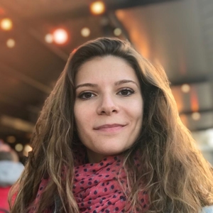 Alice - Prof de français - Cergy