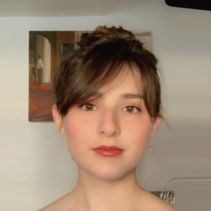 Alyssa - Prof d'anglais - Compiègne
