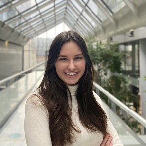 Violette - Prof de maths - Paris