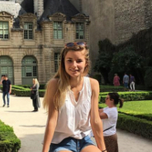 Elisa - Prof de physique - Villeurbanne