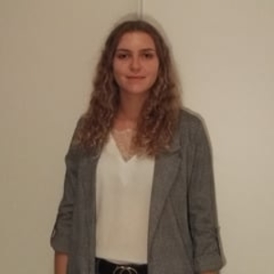 Claire - Prof de maths - Lyon