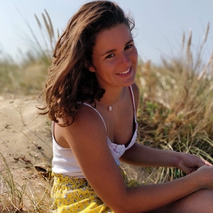 Manon - Prof d'initiation informatique - Toulouse