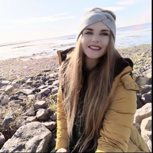 Nina - Prof de physique - Peyrins