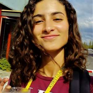 Mina - Prof de maths - Longchamp