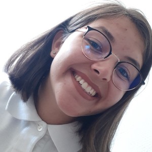 Léa - Prof d'aide aux devoirs - Lille