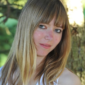 Laura - Prof d'initiation informatique - Montlouis-sur-Loire