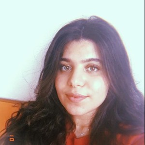 Manal - Prof de maths - Rouen